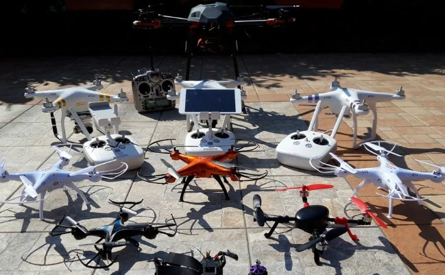 Conocimiento general del vuelo con uas - Mirando esta imagen de UAS es posible confirmar: