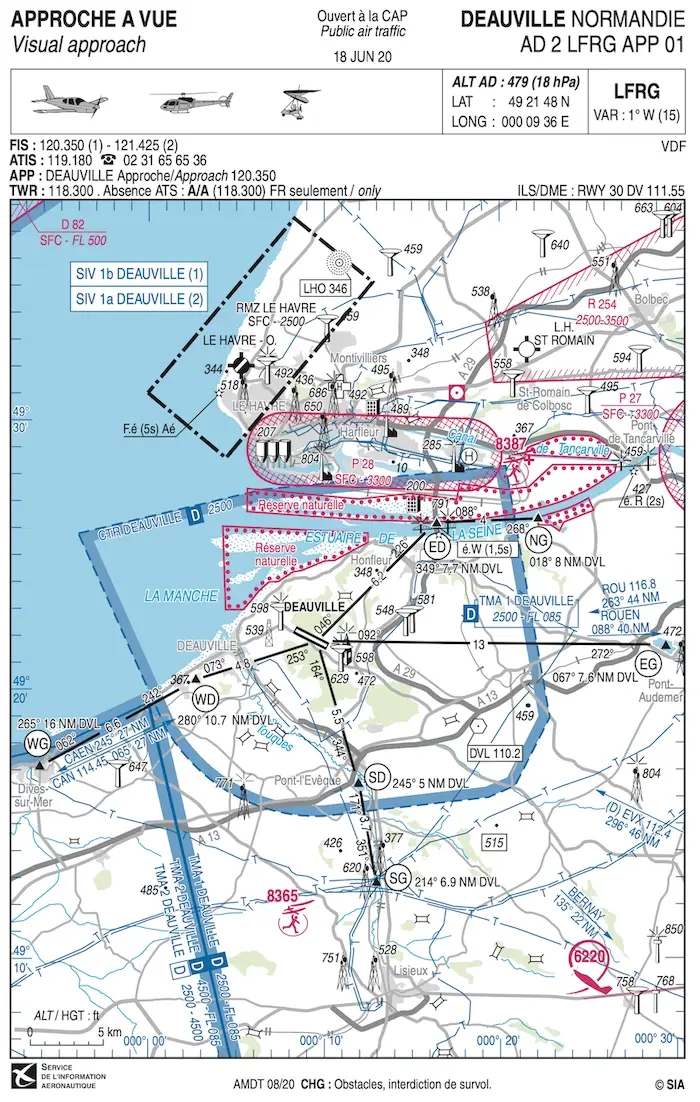 Règlementation - Vous souhaitez atterrir à Deauville, il est 20h10, vous êtes à 5 minutes de la CTR, le service du contrôle n'est pas opérationnel: