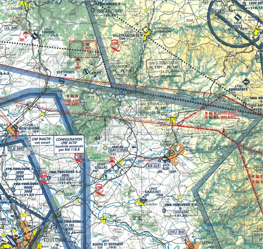 Navigation - Vous effectuez un vol VFR direct de Rodez à Toulouse-Blagnac à l'altitude de 4500 pieds: