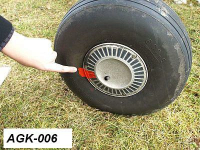 Általános légijármű-ismeretek - Mit ellenőriznek a képen látható jelölés alapján? Lásd a képet (AGK-006)